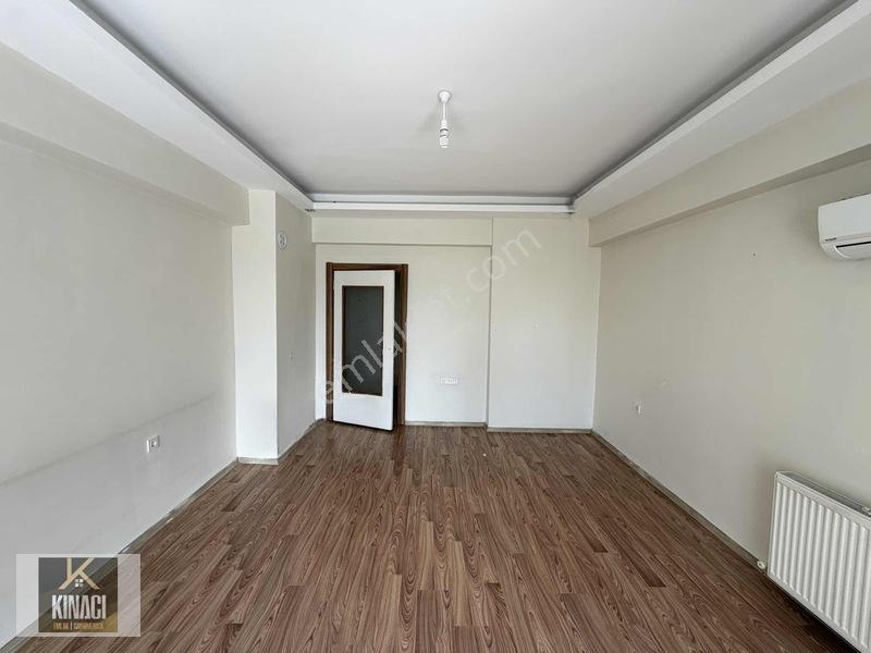 Tugay Kınacı'dan Güngör Cad. Satılık 3+1 Daire — fotoğraf 4