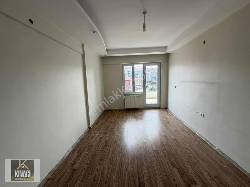 Tugay Kınacı'dan Güngör Cad. Satılık 3+1 Daire — fotoğraf 12