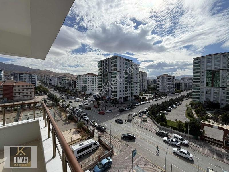 Tugay Kınacı'dan Güngör Cad. Satılık 3+1 Daire — fotoğraf 17
