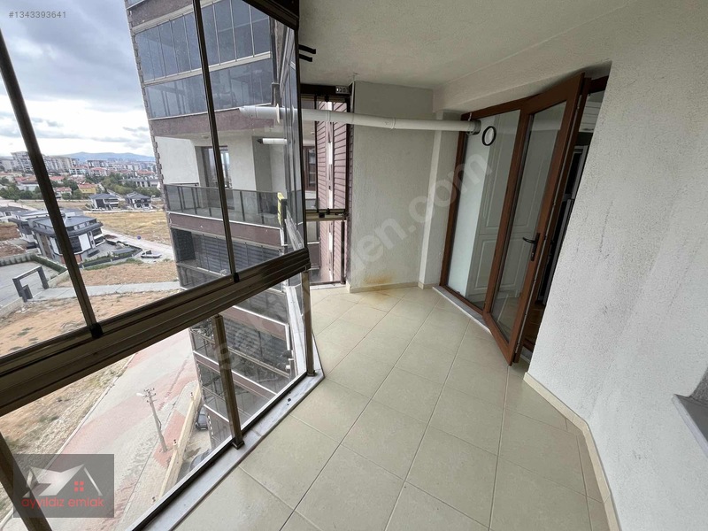 Yavuz Sultan Selim Caddesine Cepheli Satılık 4+1 Daire — fotoğraf 9