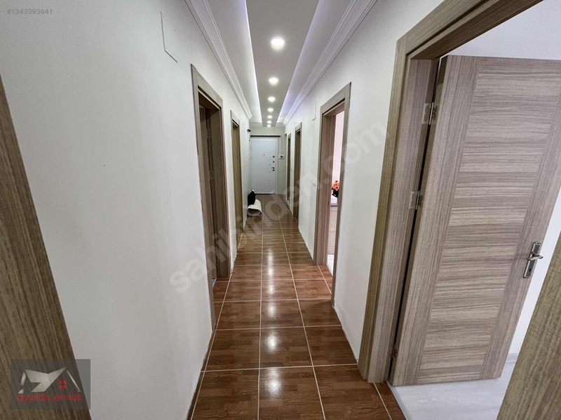Yavuz Sultan Selim Caddesine Cepheli Satılık 4+1 Daire — fotoğraf 29