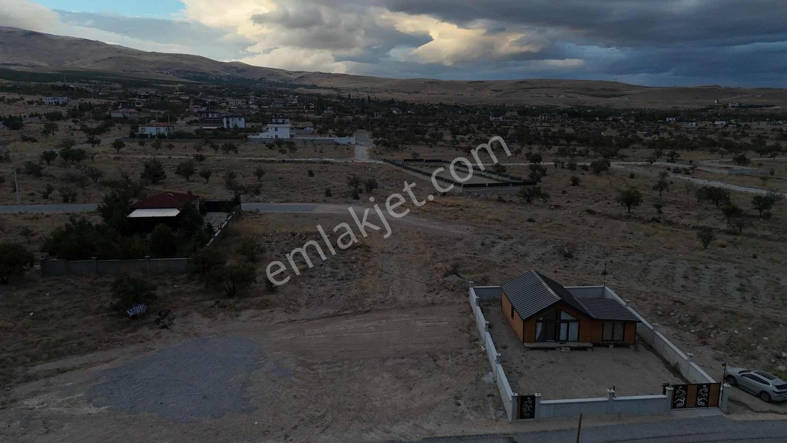 Emin Emlak Fertek 400m2 Villa İmarlı Harika Konum Satılık Arsa — fotoğraf 13