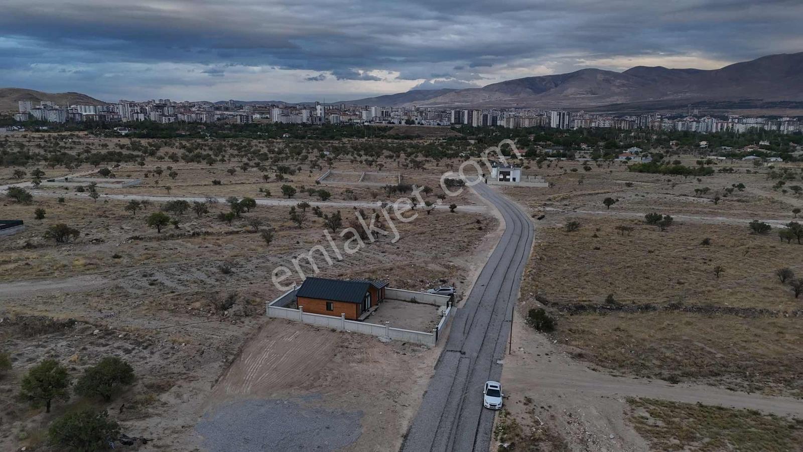 Emin Emlak Fertek 400m2 Villa İmarlı Harika Konum Satılık Arsa — fotoğraf 19