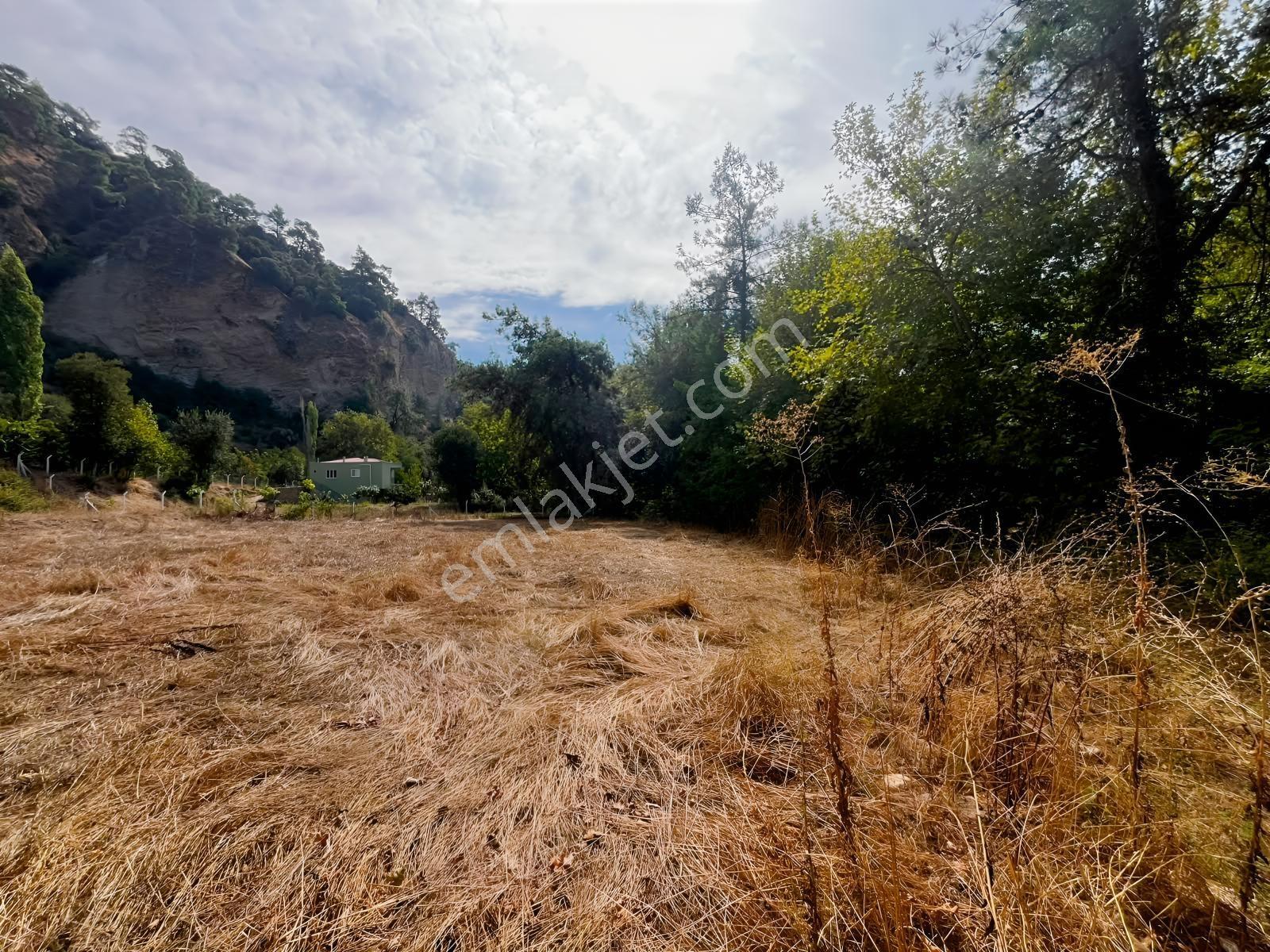 Doğayla İç İçe, Asfalt Yola Cepheli 2051 M² İmarlı Arsa! — fotoğraf 17