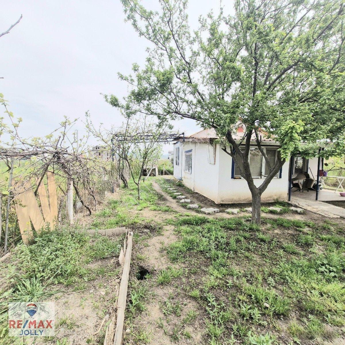 Dikili De Cumhuriyet Mahallesin De Satılık İmarlı Arsa — fotoğraf 2
