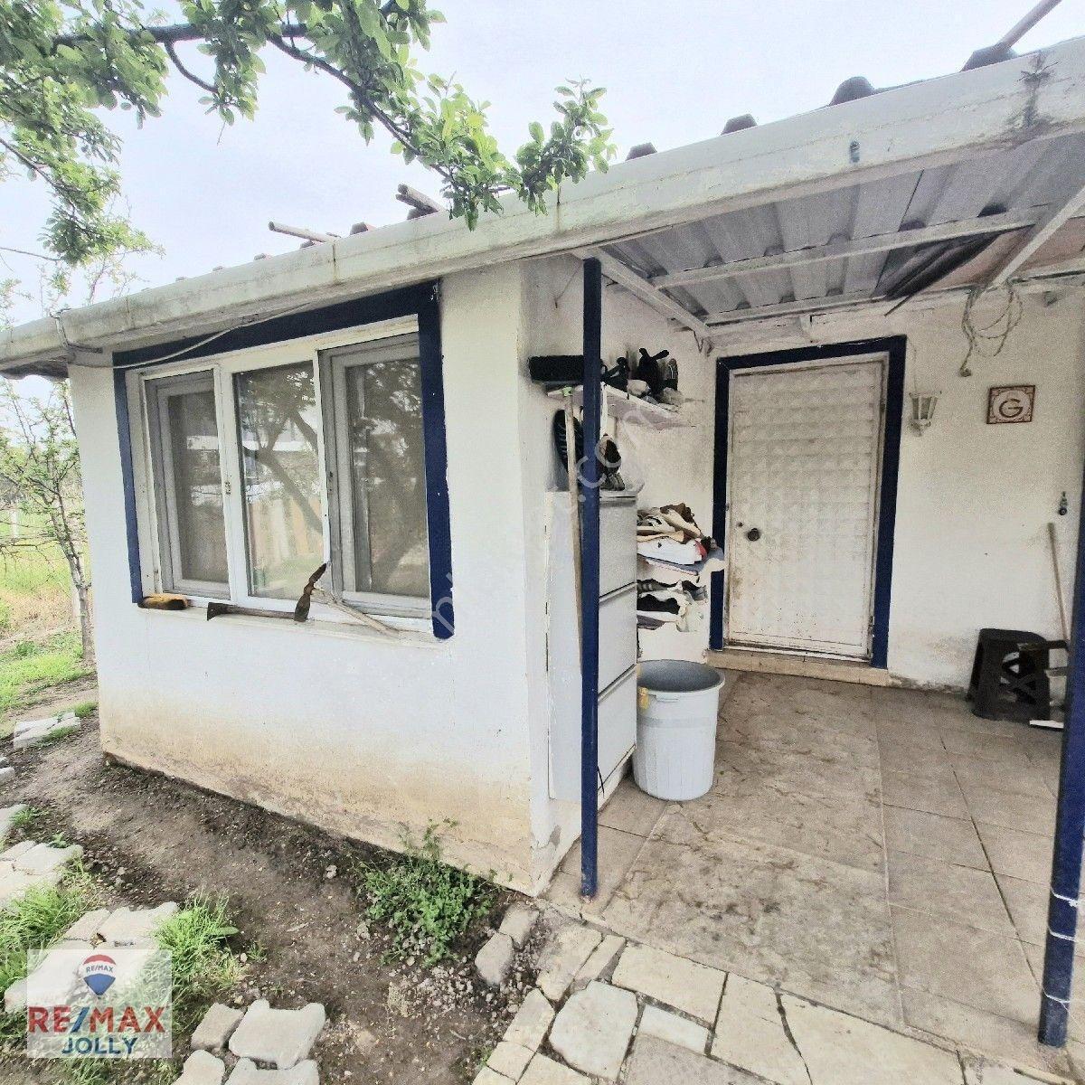 Dikili De Cumhuriyet Mahallesin De Satılık İmarlı Arsa — fotoğraf 5