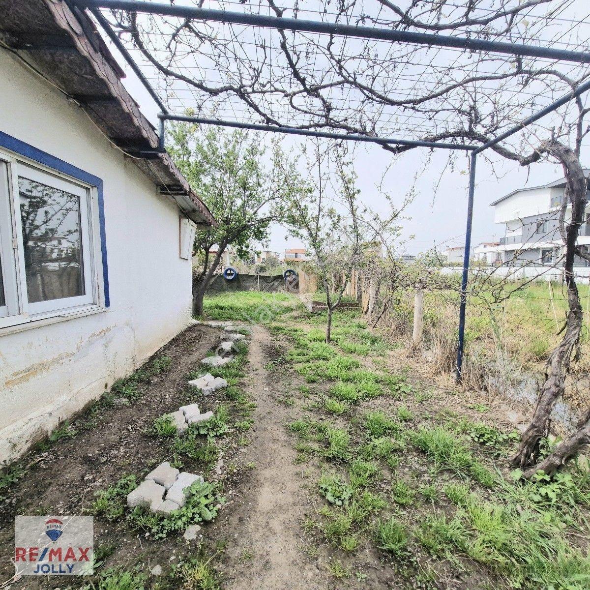 Dikili De Cumhuriyet Mahallesin De Satılık İmarlı Arsa — fotoğraf 12