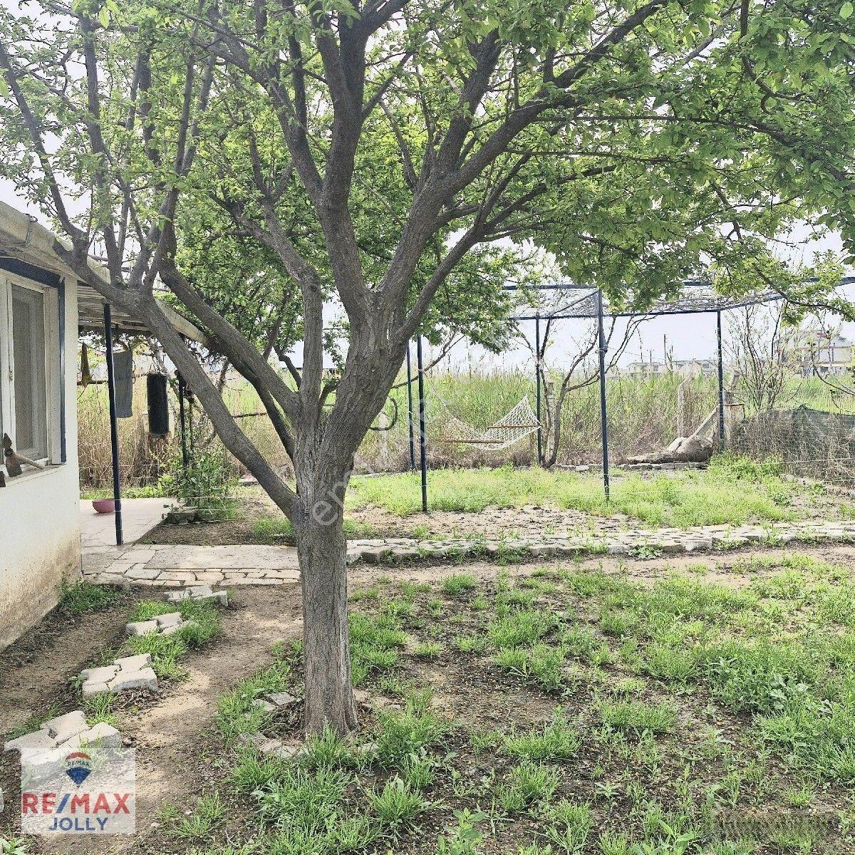 Dikili De Cumhuriyet Mahallesin De Satılık İmarlı Arsa — fotoğraf 18
