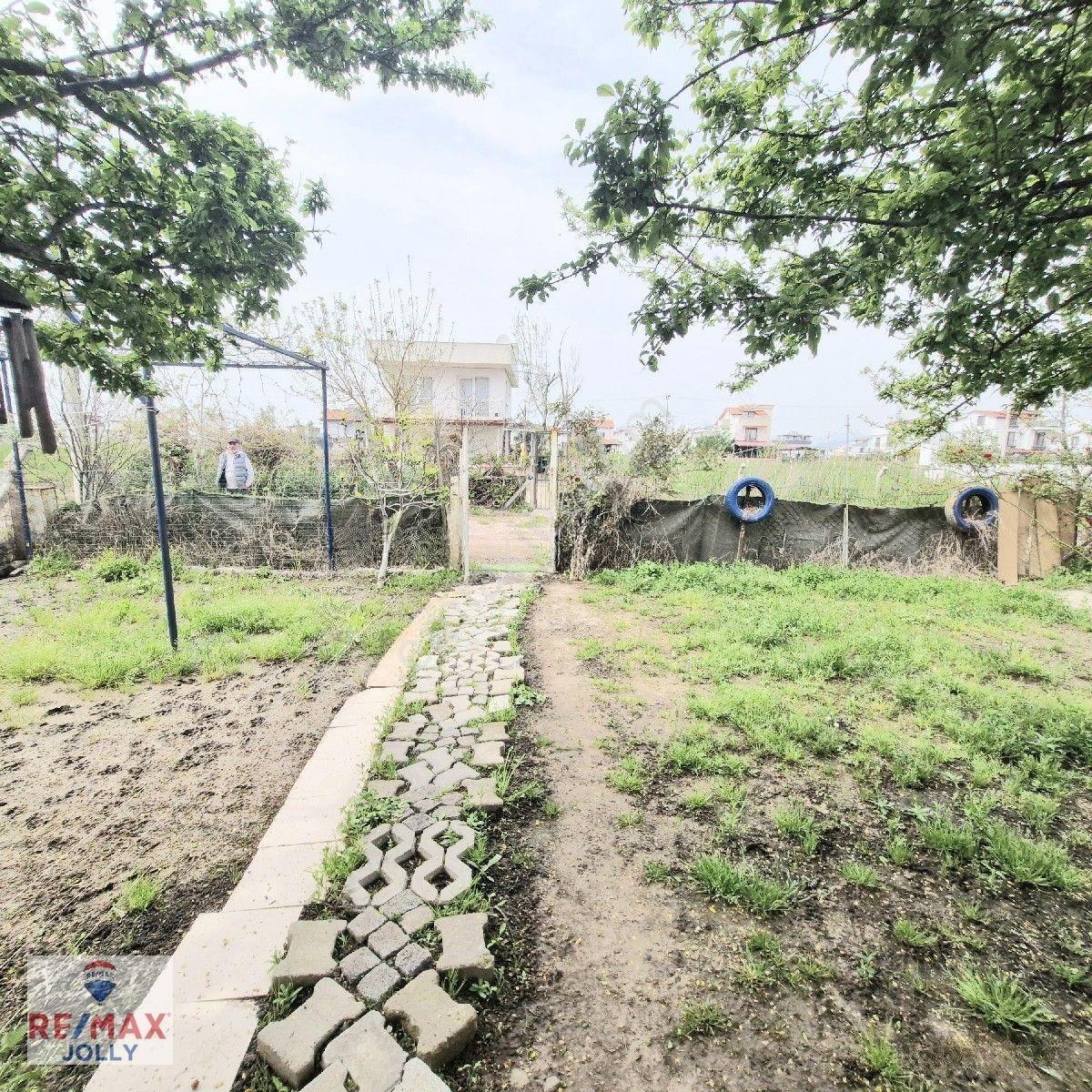 Dikili De Cumhuriyet Mahallesin De Satılık İmarlı Arsa — fotoğraf 27