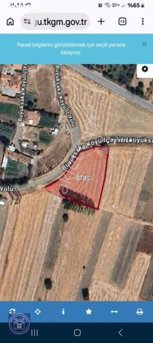 Büyüksaka Da Mükemmel Konumda Yatırımlık Tarla