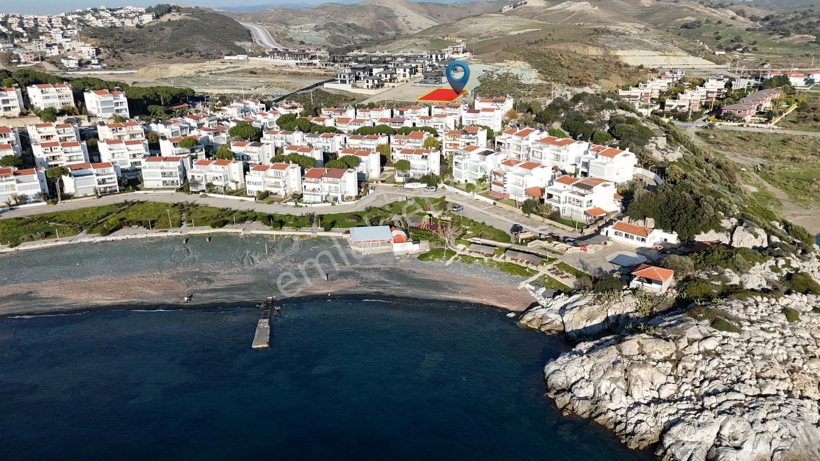 Akarca'da Denize Plaja Çok Yakın Deniz Manzaralı Köşe Arsa — fotoğraf 7