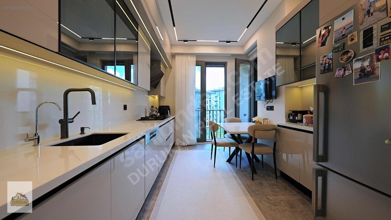 Çınarköy Evleri / İç Mimarisi Yapılı / Peyzaj Cephe 4+1 Satılık — fotoğraf 13