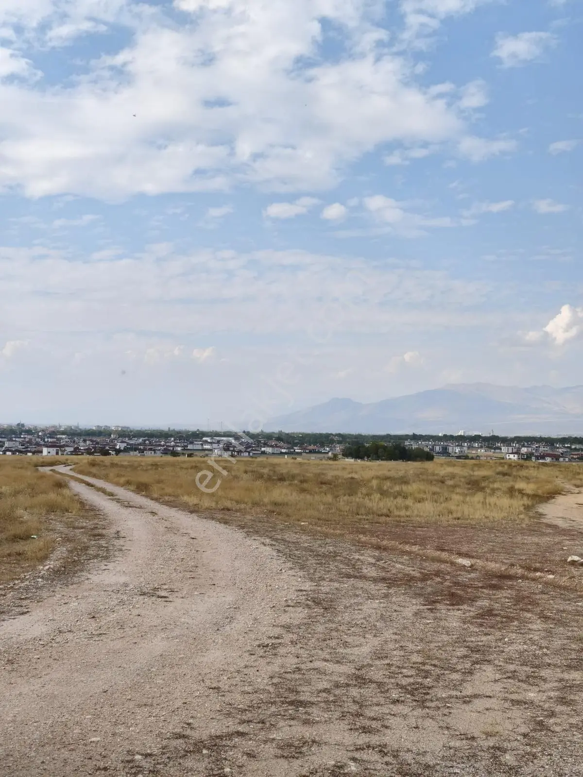 Niğde Bor Kemerhisar Çayır Satılık Ticari Arsa — fotoğraf 3