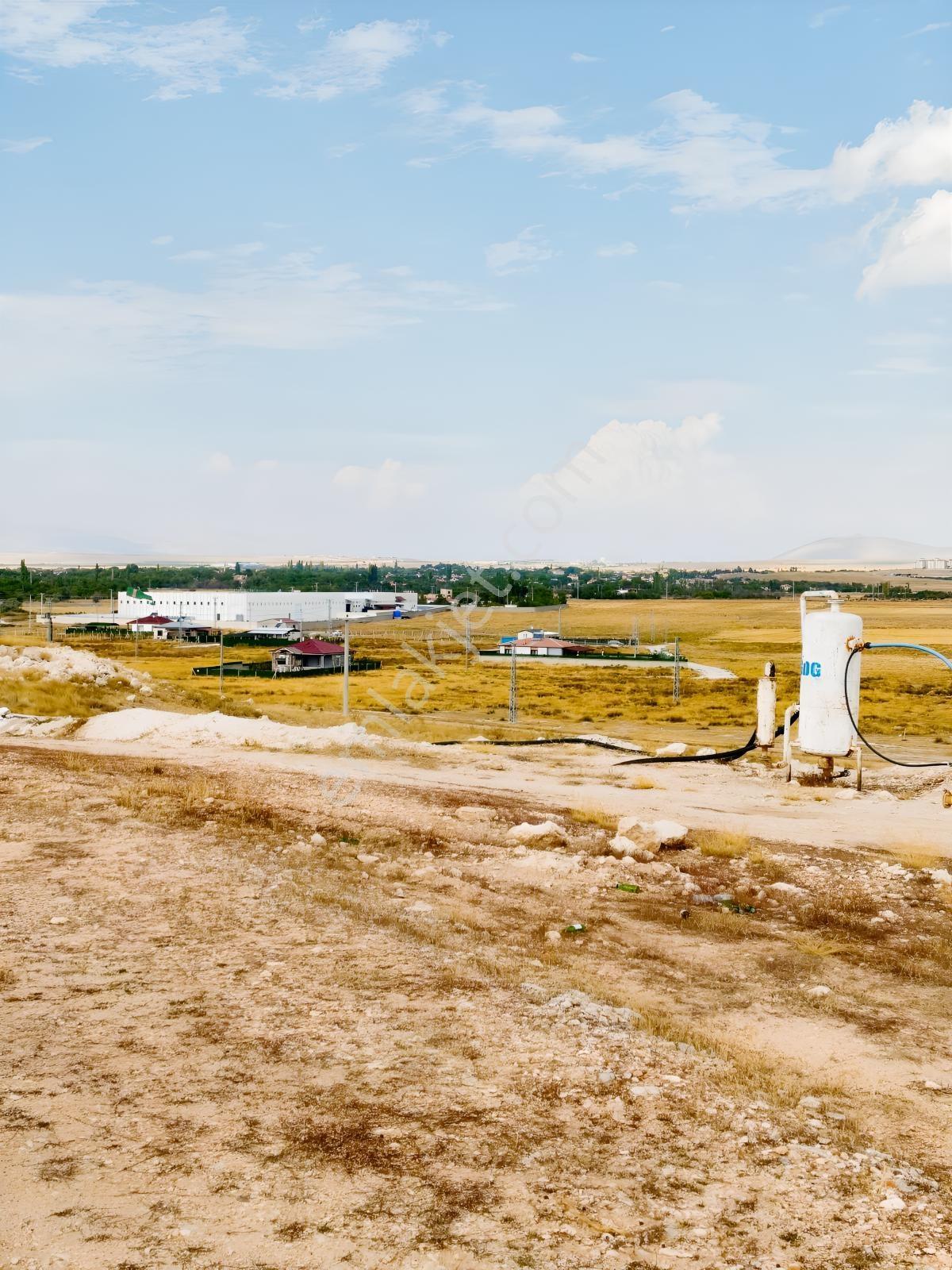 Niğde Bor Kemerhisar Çayır Satılık Ticari Arsa — fotoğraf 4