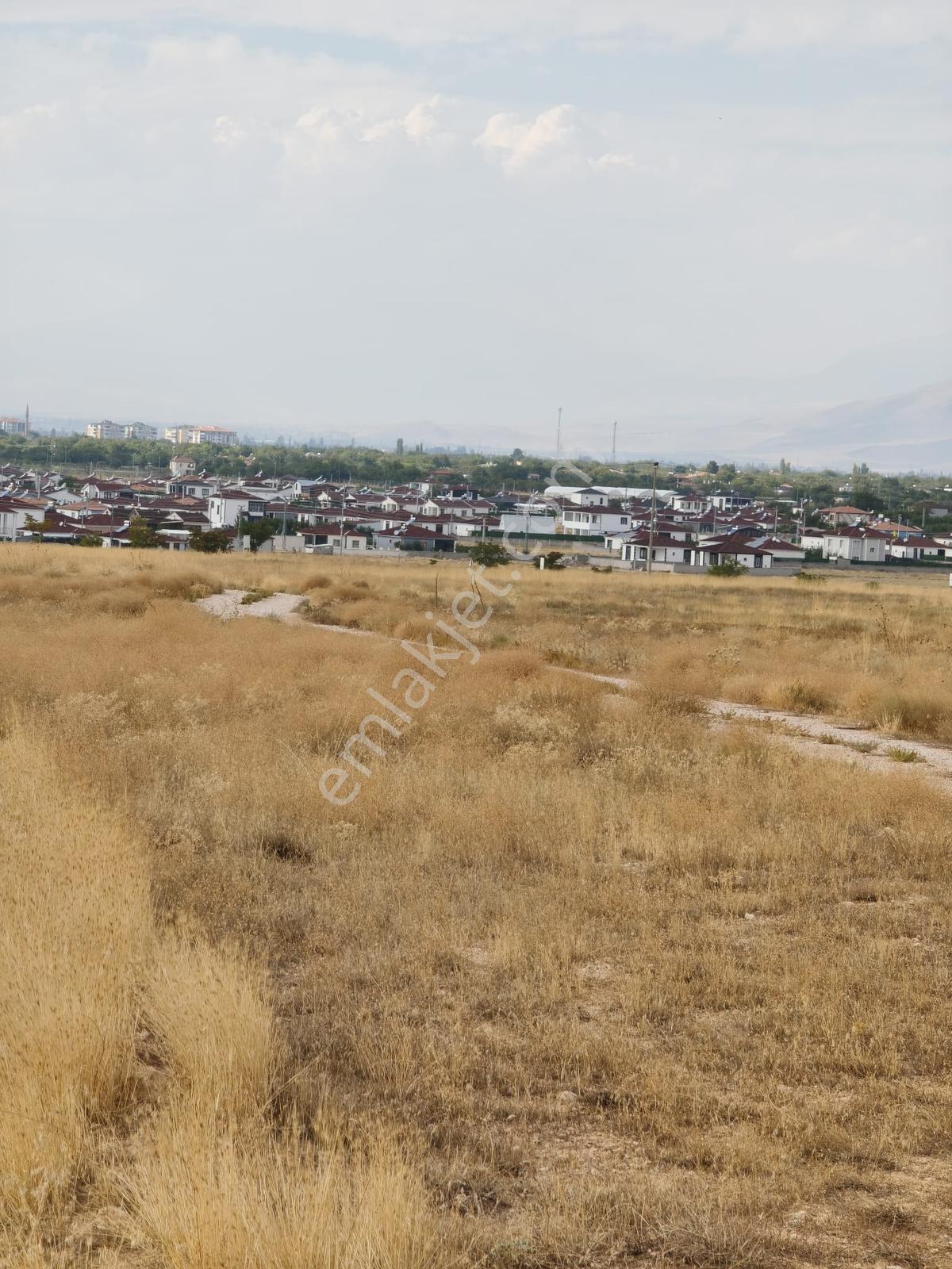 Niğde Bor Kemerhisar Çayır Satılık Ticari Arsa — fotoğraf 5