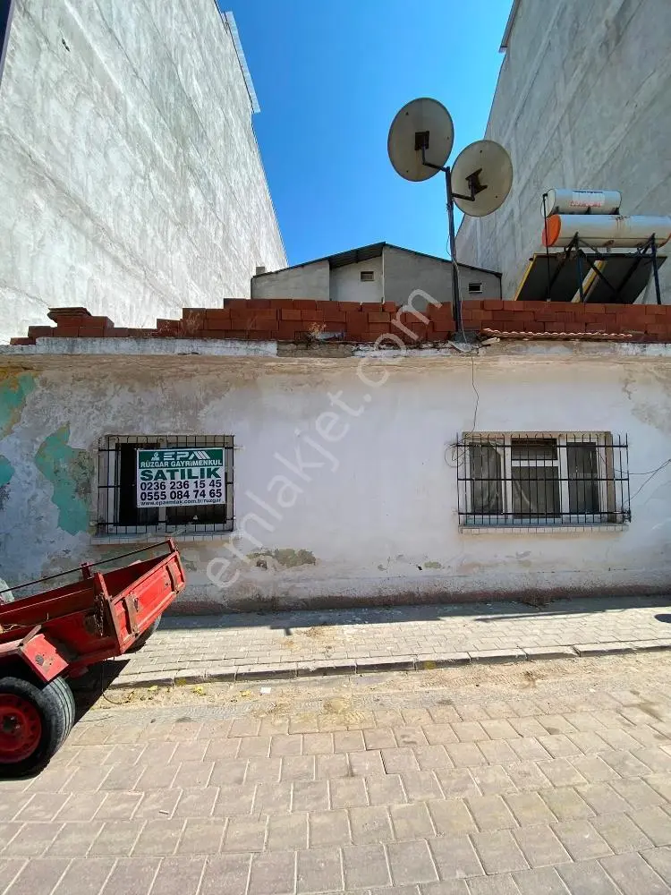 Manisa Saruhanlı Saruhan Mah. 5 Kata İmarlı Arsa