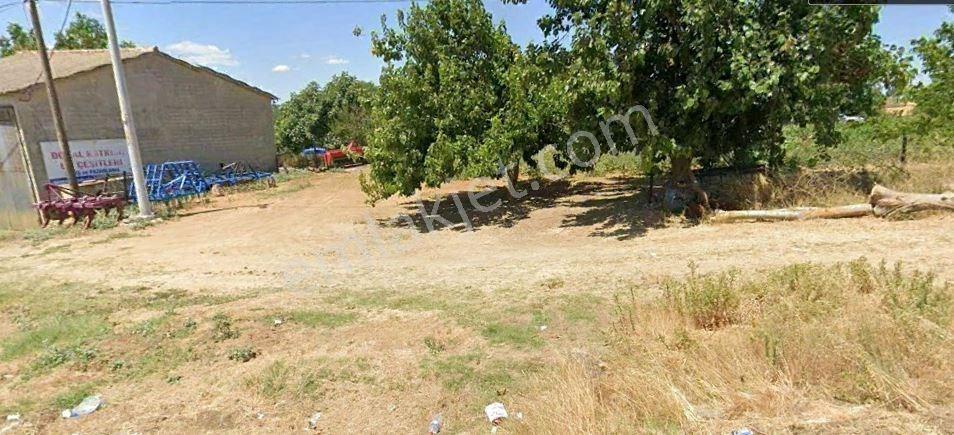 Tekirdağ Ferhadanlı Köyünde 2 Kat İmarlı Asfalt Cephe Satılık 585 M2 Arsa — fotoğraf 3