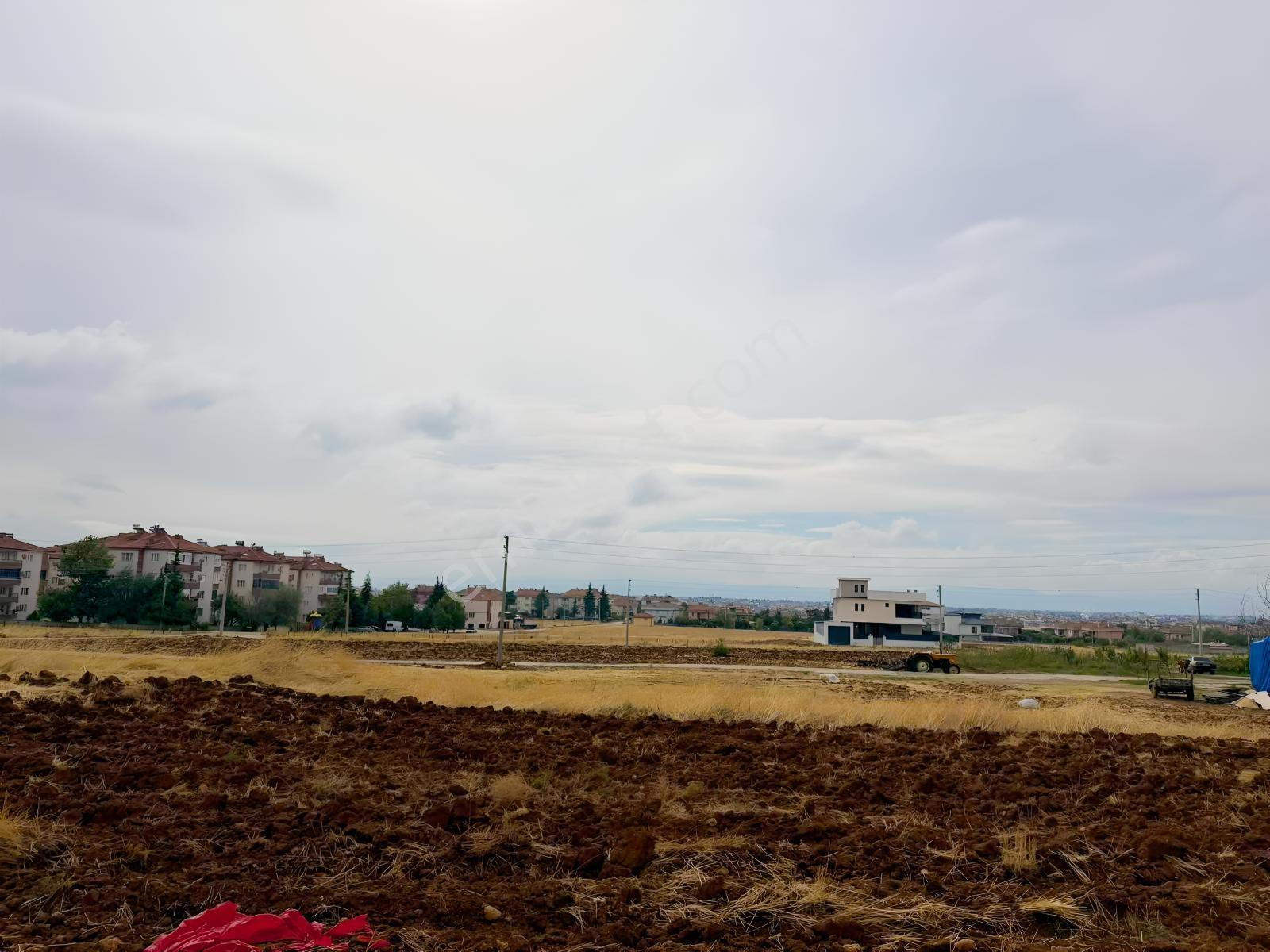Yeşilbağlar Sitesi Arkası Çivril Manzaralı Villalık Arsa..!!!!!! — fotoğraf 2