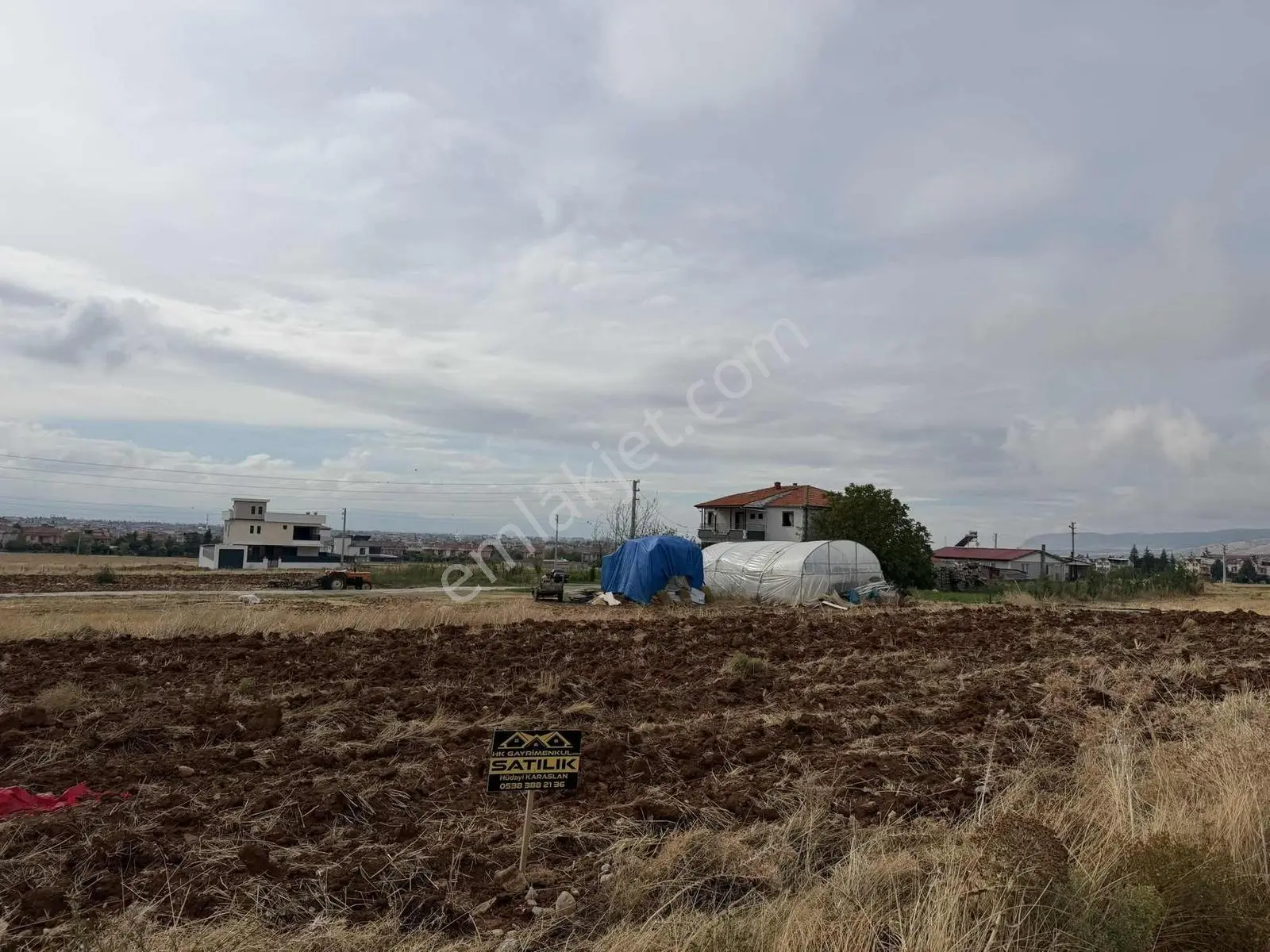 Yeşilbağlar Sitesi Arkası Çivril Manzaralı Villalık Arsa..!!!!!! — fotoğraf 3