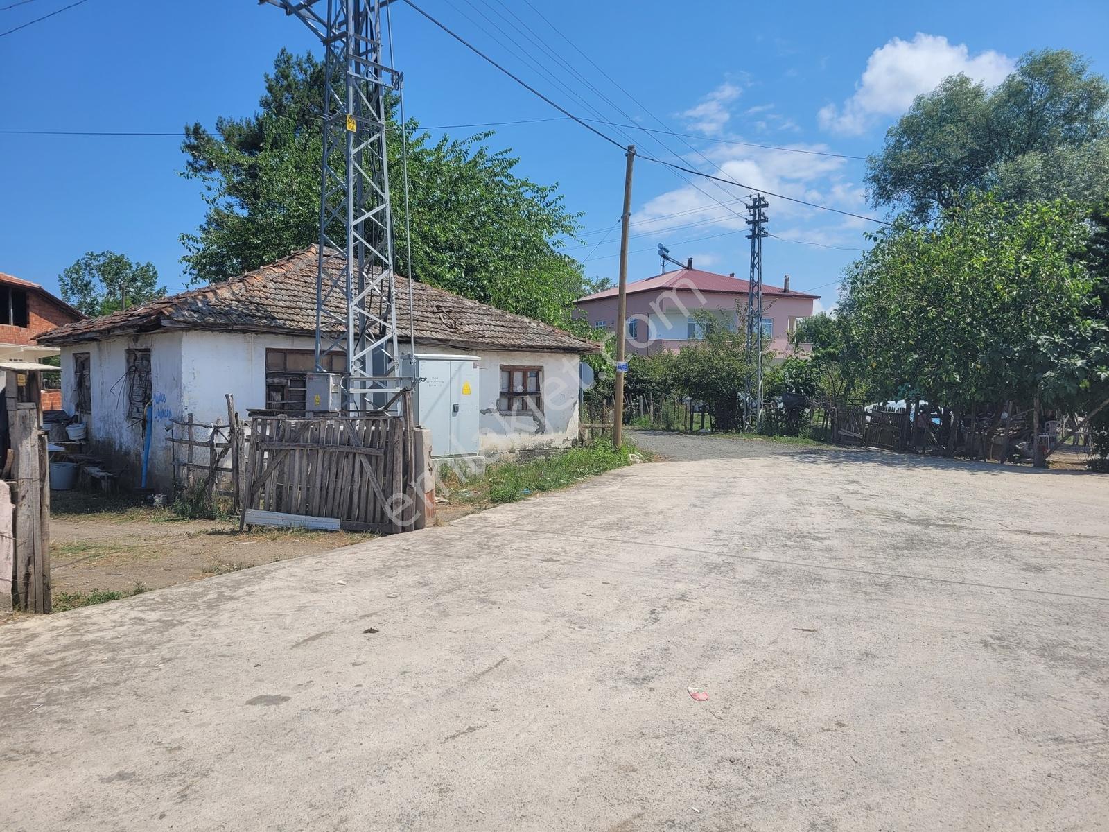 Çarşambada Sahile 2 Km | Villa Potansiyelli | 3 Yapı İmkânı — fotoğraf 3
