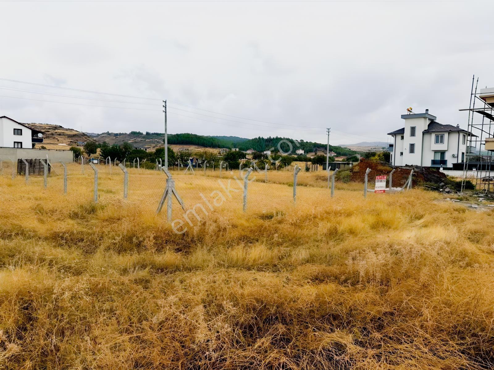 Yeşilbağlar Sitesi Önünde 462 M2 Uygun Fiyatlı Villalık Arsa..!! — fotoğraf 3