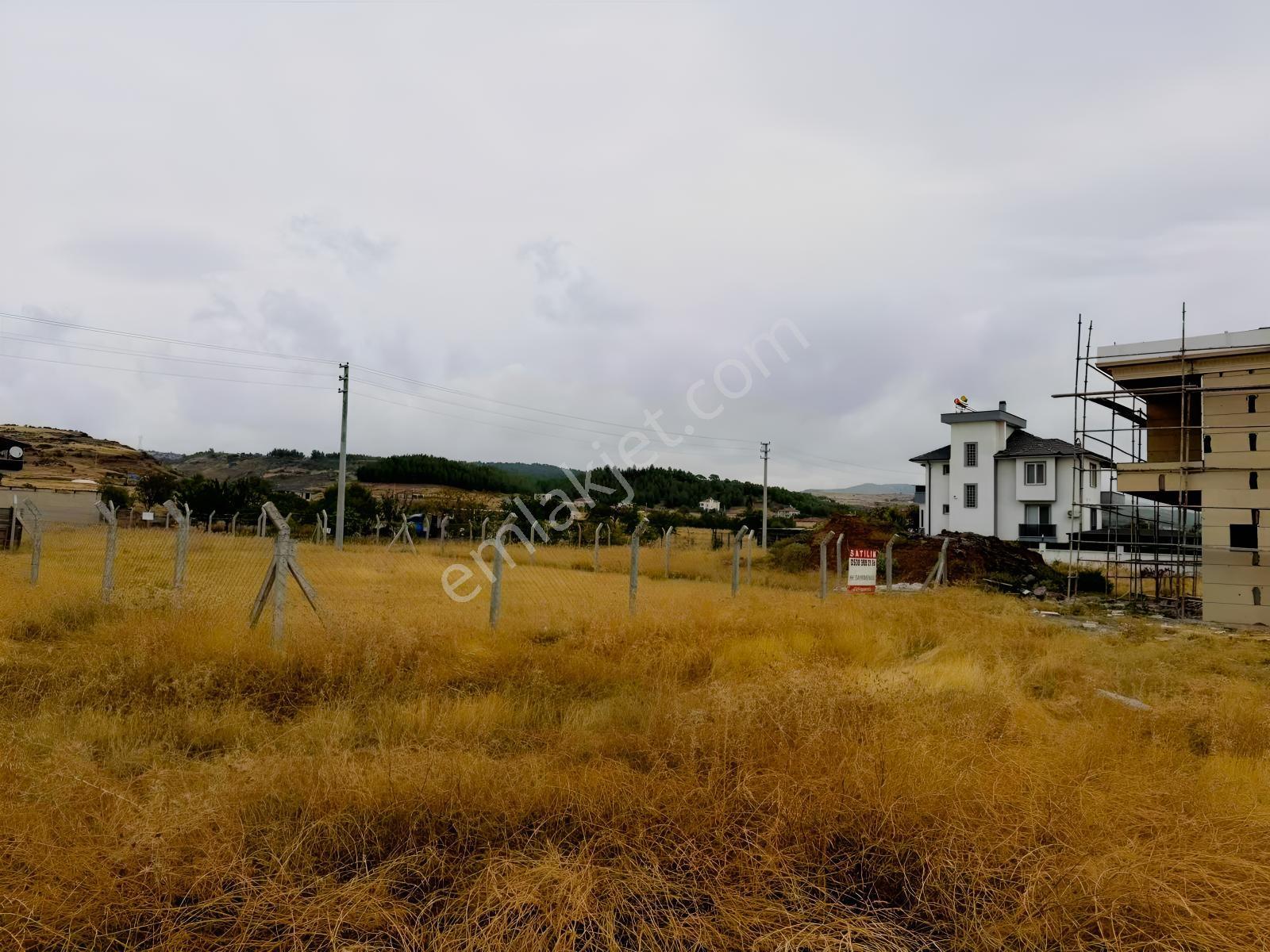 Yeşilbağlar Sitesi Önünde 462 M2 Uygun Fiyatlı Villalık Arsa..!! — fotoğraf 6