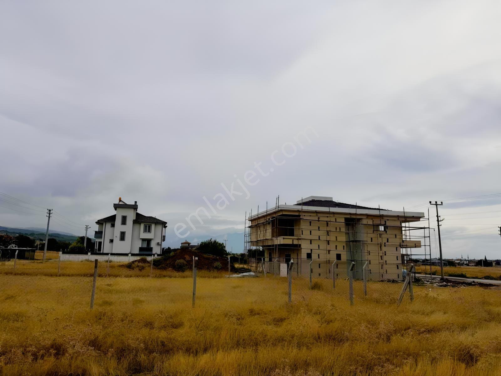 Yeşilbağlar Sitesi Önünde 462 M2 Uygun Fiyatlı Villalık Arsa..!! — fotoğraf 7
