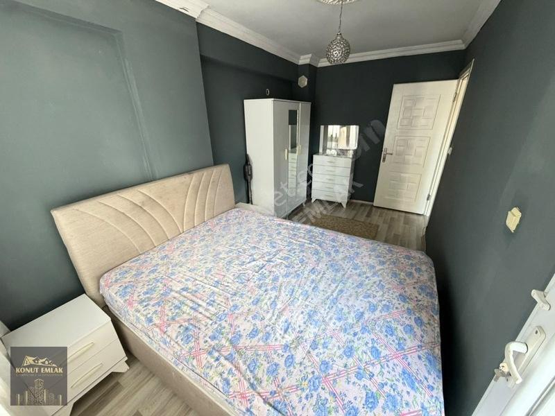 Konut Emlaktan Sümer Mah Satılık 1+1 Eşyalı Daire — fotoğraf 4