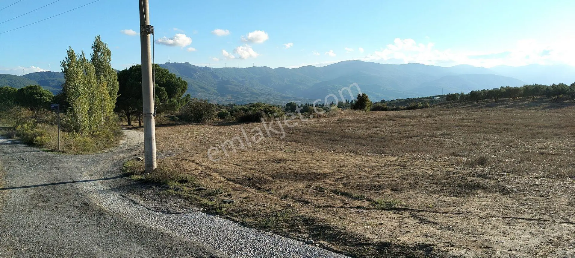 Kuşadası Yaylaköy'de 11.272 M2 Doğa Deniz Manzaralı Acil Satılık Tarla — fotoğraf 4