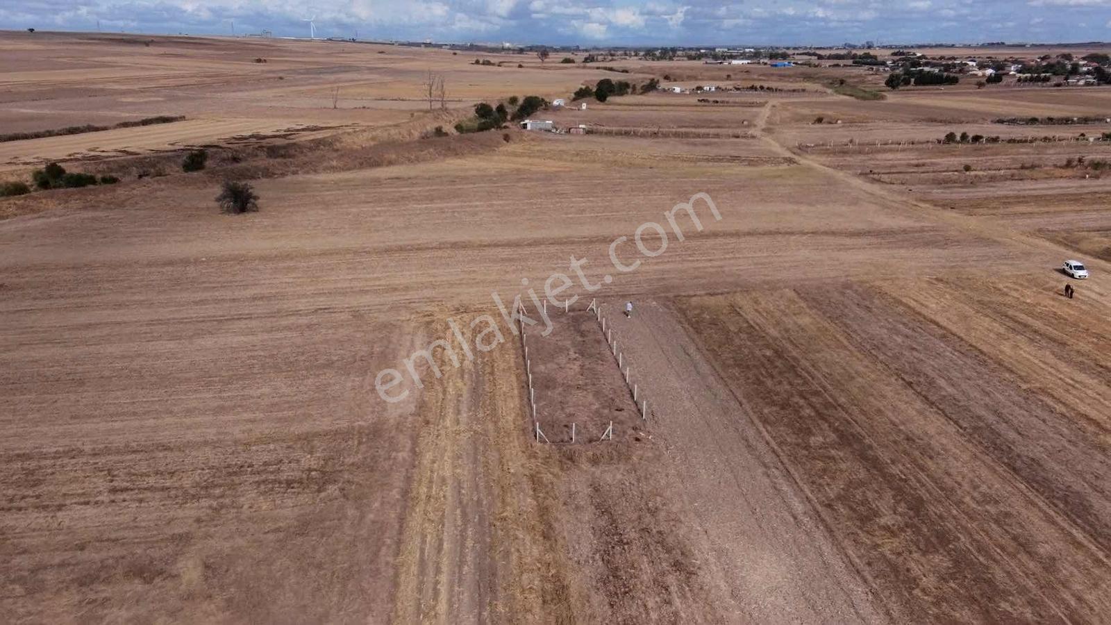 Ergene Esenler De Satılık Behçe 1.070 M2 Etrafı Çevrili Arsa — fotoğraf 14