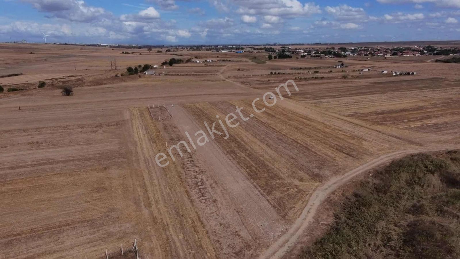 Ergene Esenler De Satılık Behçe 1.070 M2 Etrafı Çevrili Arsa — fotoğraf 19
