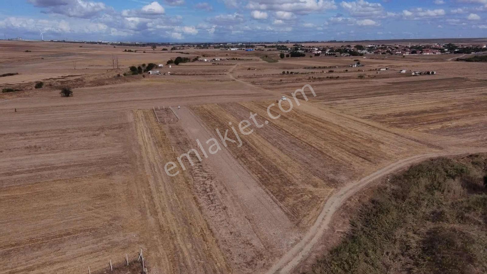 Ergene Esenler De Satılık Behçe 1.070 M2 Etrafı Çevrili Arsa — fotoğraf 20
