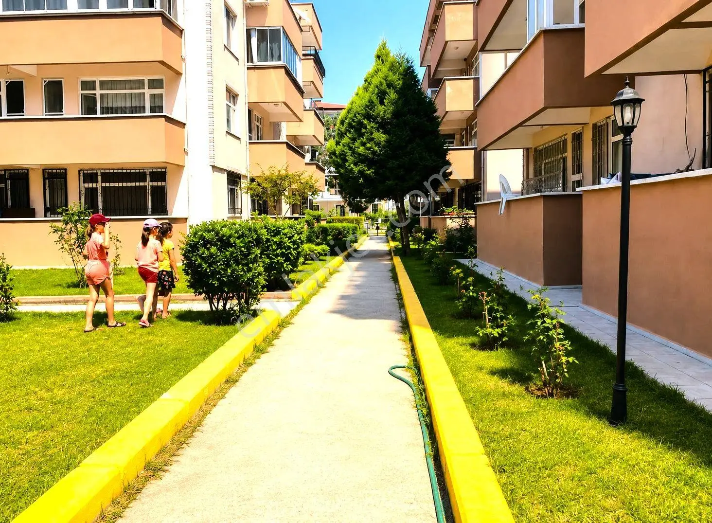 𝄞melodi'den Şehrin Seçkin Sitesinde 2+1 Ayrı Mutfaklı Ön Cephe Satılık Daire — fotoğraf 4