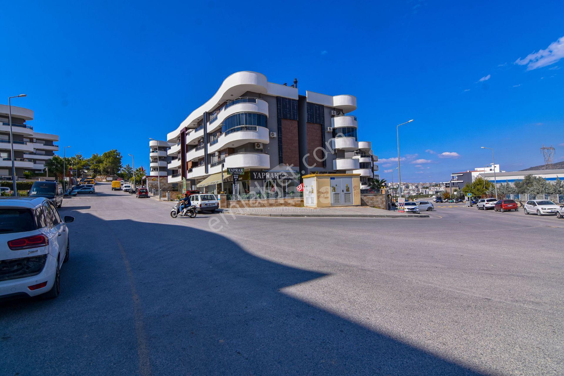 Değirmendere Argos Lıfe 2’de Bahçeli 2+1 Daire — fotoğraf 35