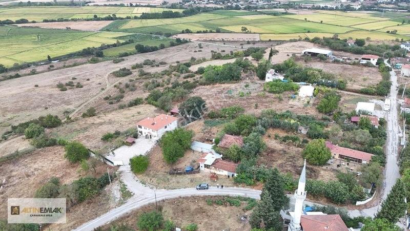 Biga Savaştepede İçinde Oturulur Evi Olan 1.705 M² Arsa — fotoğraf 3