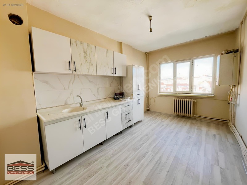 Bess'den Deliklitaş Mah. İki Eylül Cad. Üzeri Satılık 3+1 Daire — fotoğraf 8