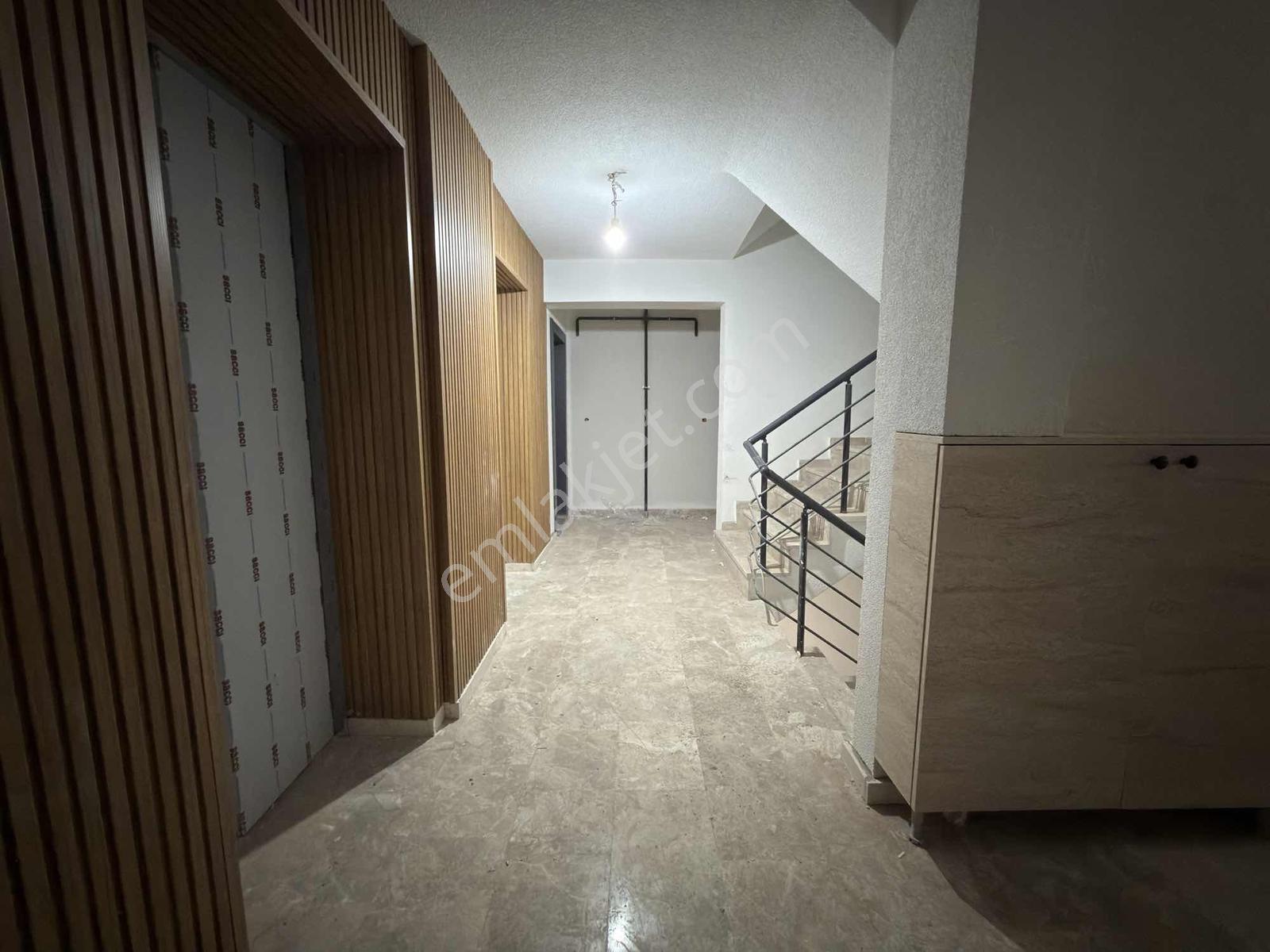 Kayalardan Piremir Vistaluxe Kentsel Dönüşümde 3+1 Arakat — fotoğraf 3