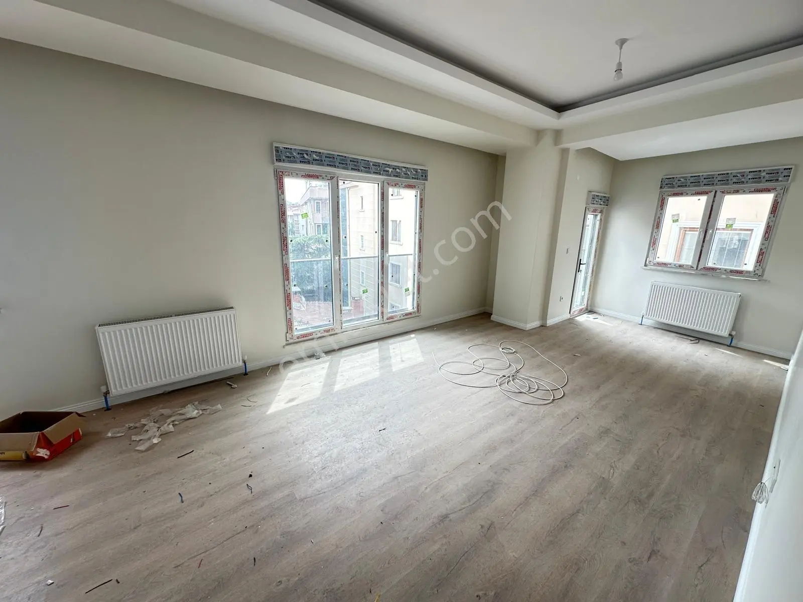 Pendik Burhan Toprak Cad. Üzerinde Sıfır 3+1 Satılık Daire — fotoğraf 4