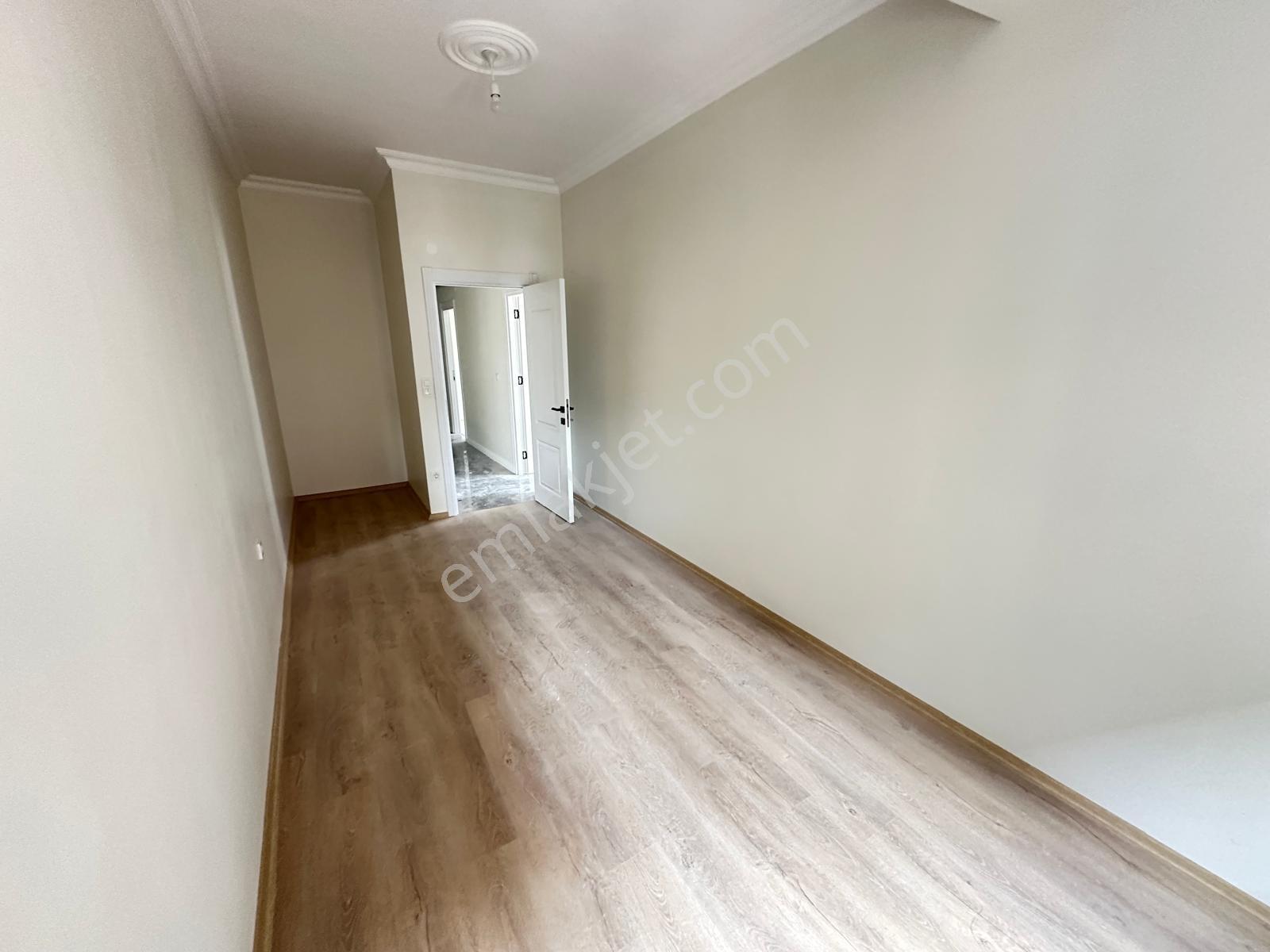Pendik Burhan Toprak Cad. Üzerinde Sıfır 3+1 Satılık Daire — fotoğraf 10