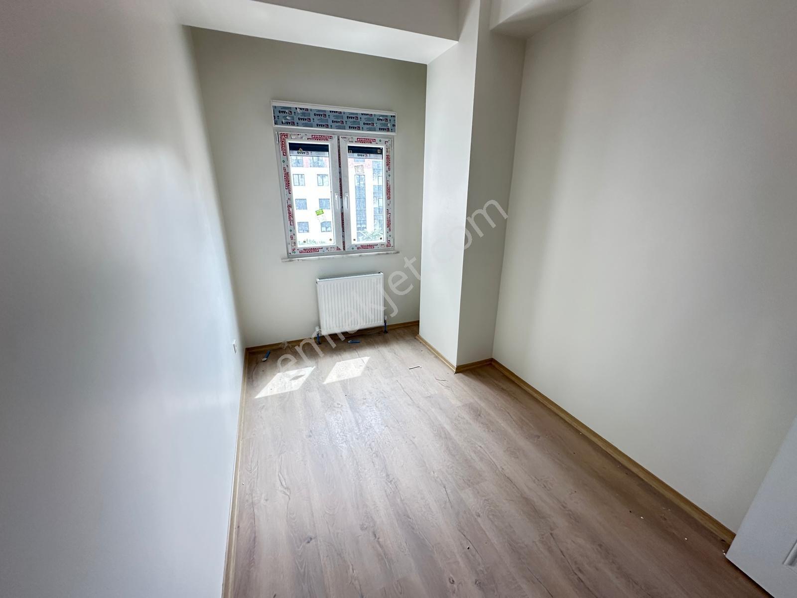 Pendik Burhan Toprak Cad. Üzerinde Sıfır 3+1 Satılık Daire — fotoğraf 15