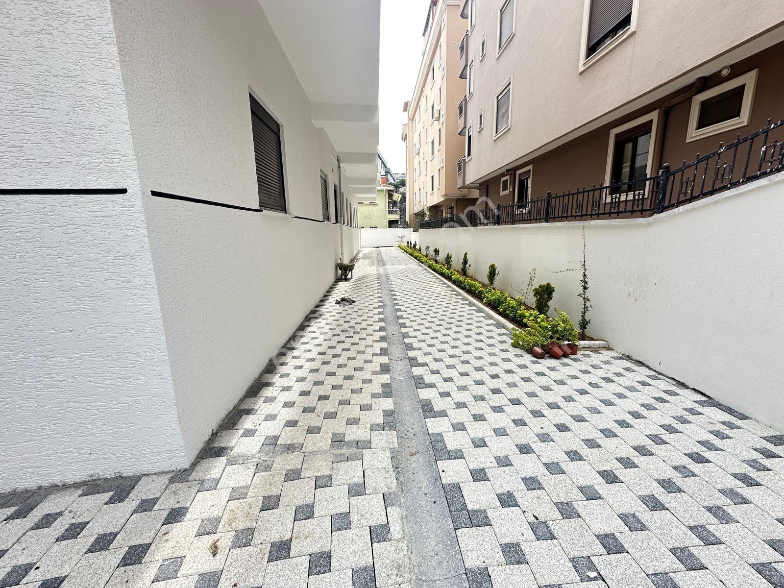 Pendik Burhan Toprak Cad. Üzerinde Sıfır 3+1 Satılık Daire — fotoğraf 28