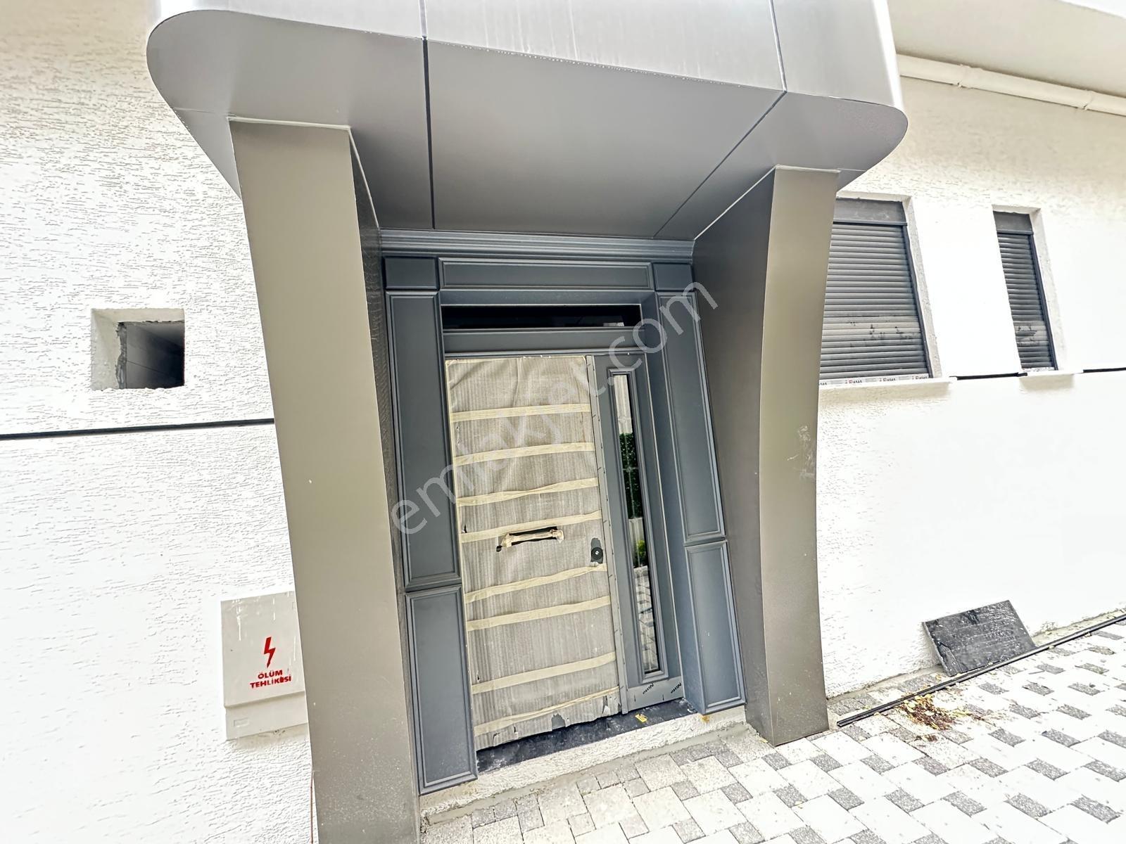 Pendik Burhan Toprak Cad. Üzerinde Sıfır 3+1 Satılık Daire — fotoğraf 34