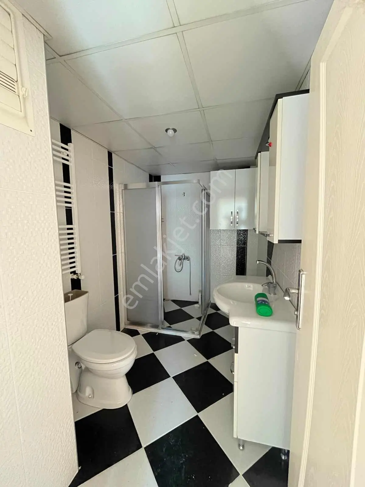 İlkadımda Şehrin Merkezinde Satılık 3+1 Full Kredili Daire! — fotoğraf 4