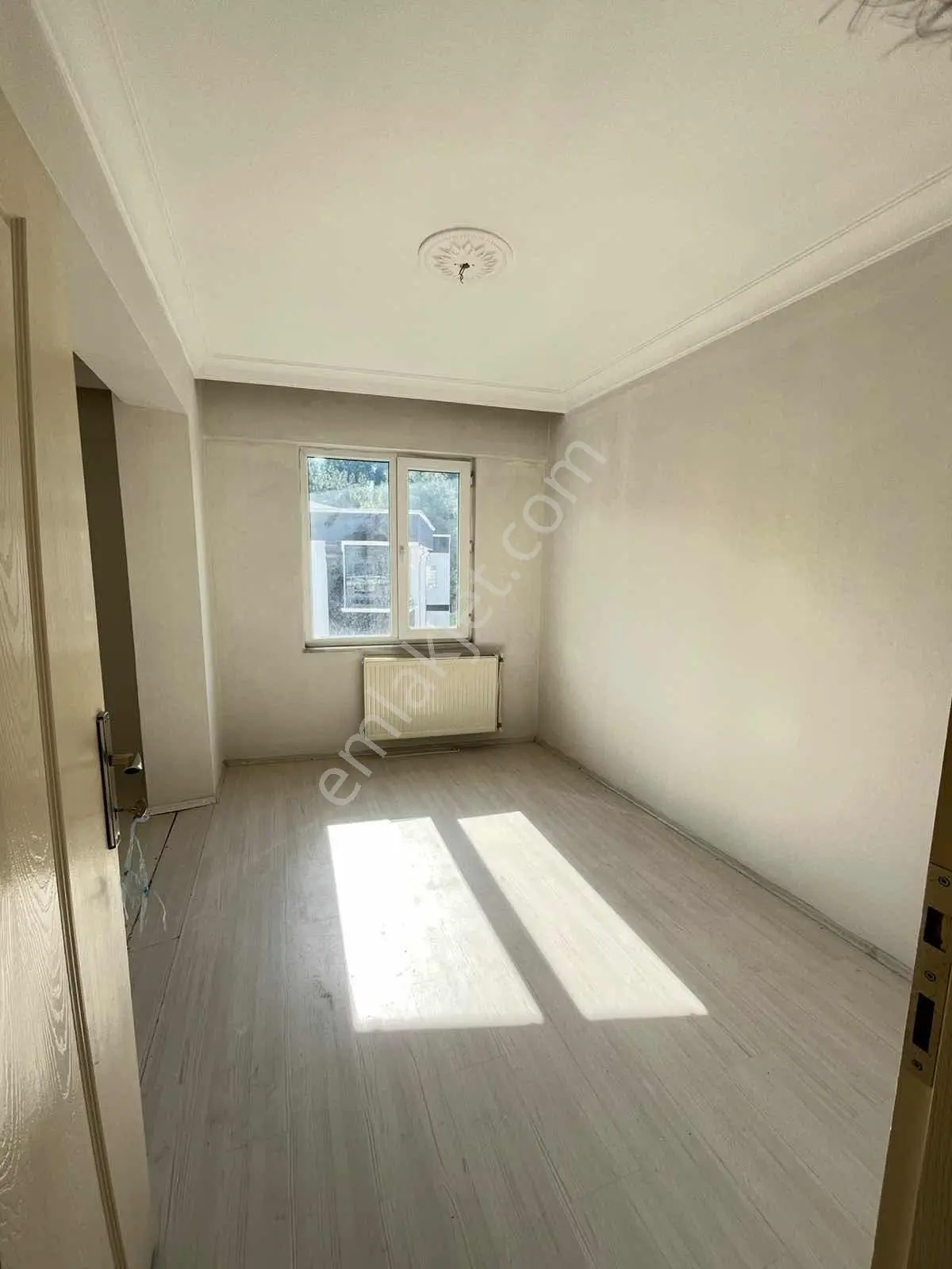 İlkadımda Şehrin Merkezinde Satılık 3+1 Full Kredili Daire! — fotoğraf 11
