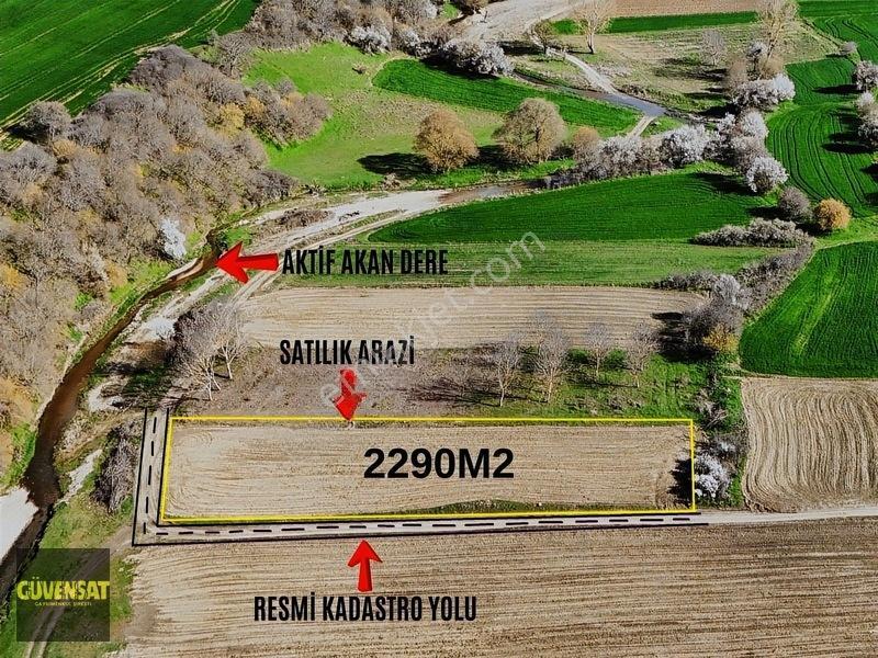 Satılık Köşe Parsel, 2290m², Yola Cepheli, Su Olanaklı Arazi — fotoğraf 2