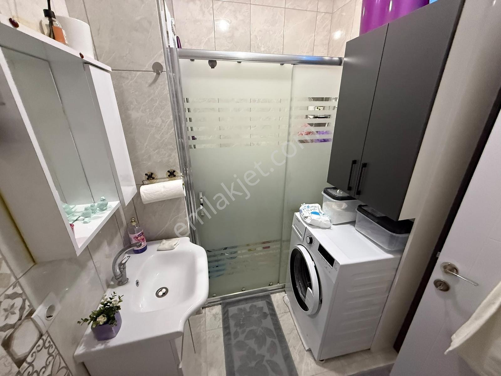 Kumbağ Mah Deniz Manzaralı Cadde Üzerinde Site İçinde İskanlı2+1 — fotoğraf 14