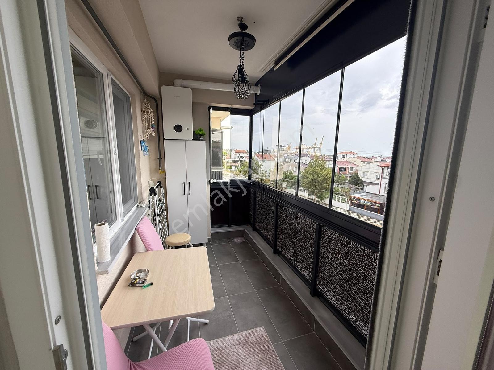 Kumbağ Mah Deniz Manzaralı Cadde Üzerinde Site İçinde İskanlı2+1 — fotoğraf 16