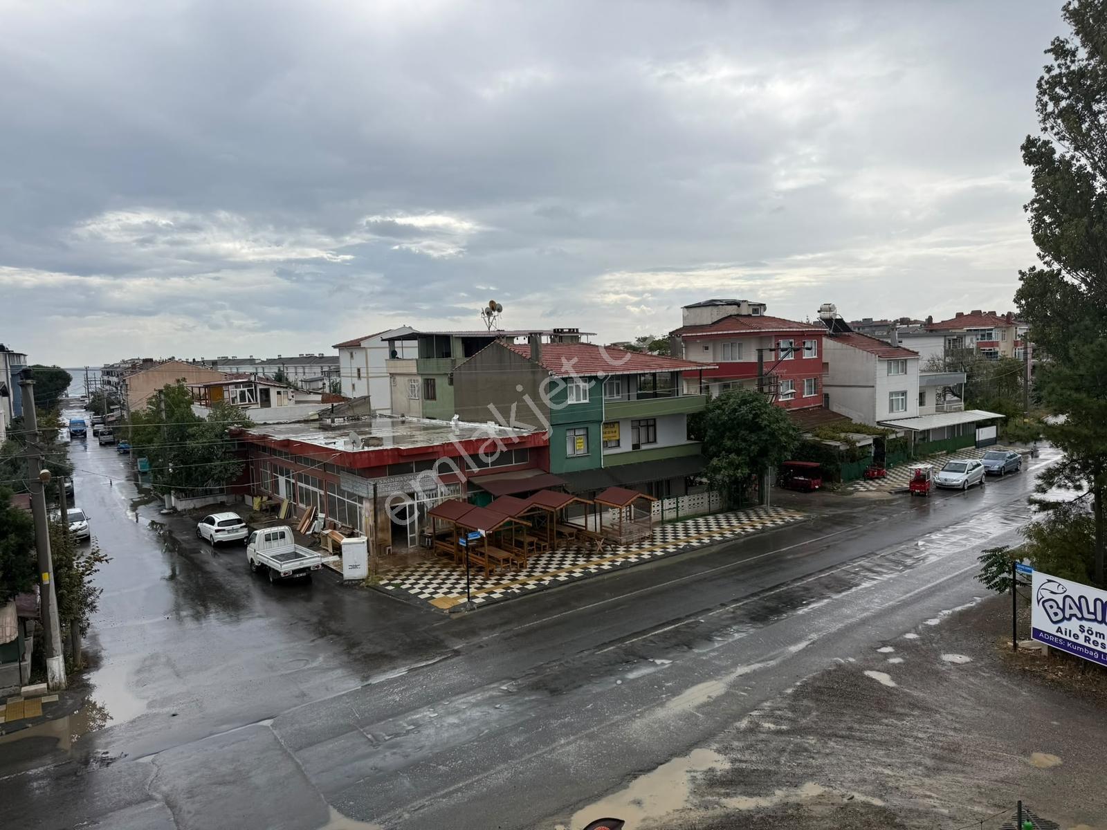 Kumbağ Mah Deniz Manzaralı Cadde Üzerinde Site İçinde İskanlı2+1 — fotoğraf 19