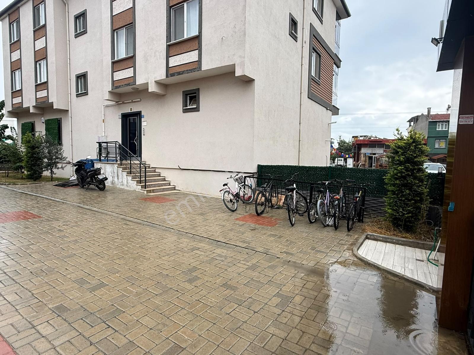 Kumbağ Mah Deniz Manzaralı Cadde Üzerinde Site İçinde İskanlı2+1 — fotoğraf 20