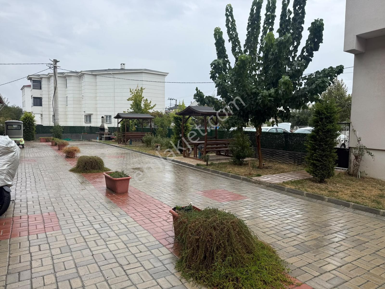 Kumbağ Mah Deniz Manzaralı Cadde Üzerinde Site İçinde İskanlı2+1 — fotoğraf 22